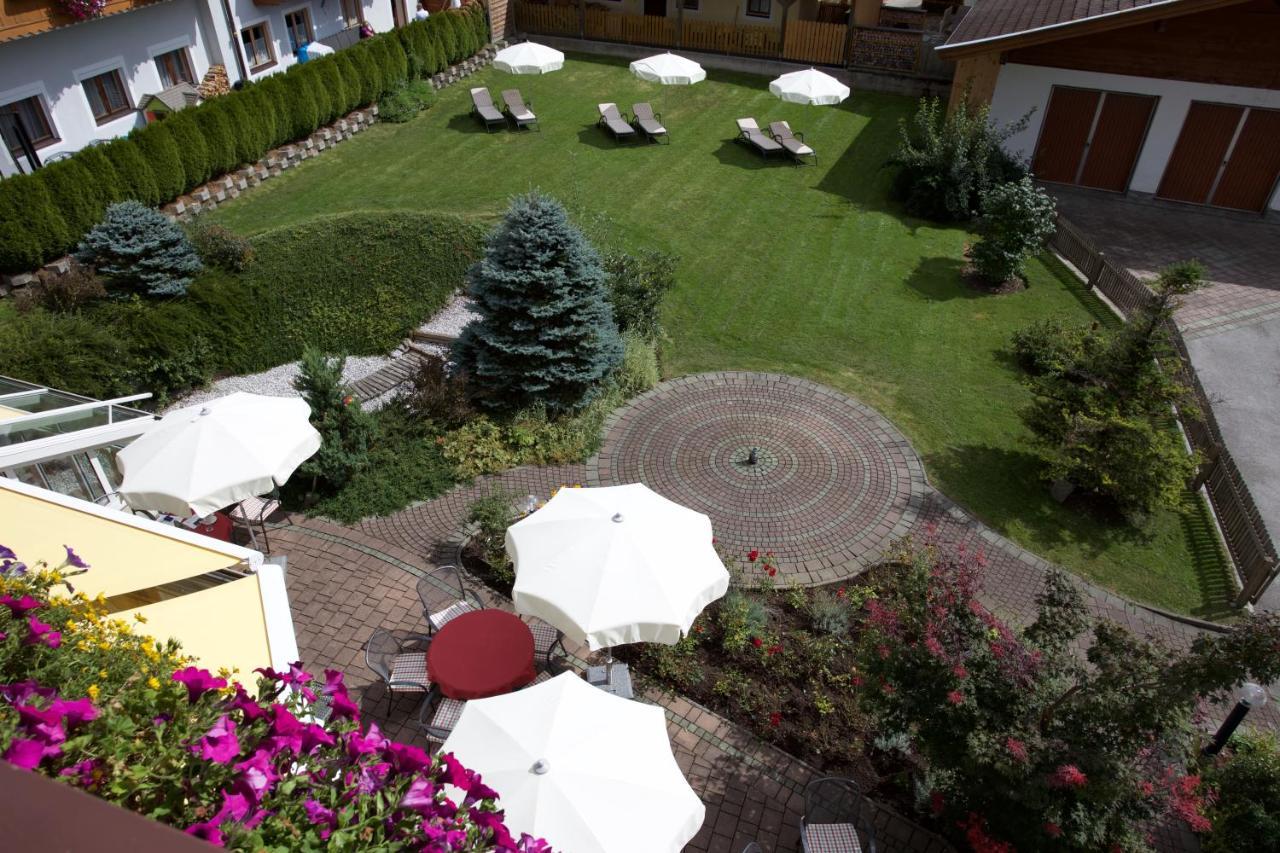 Hotel Edelweiss Maria Alm am Steinernen Meer Exterior photo