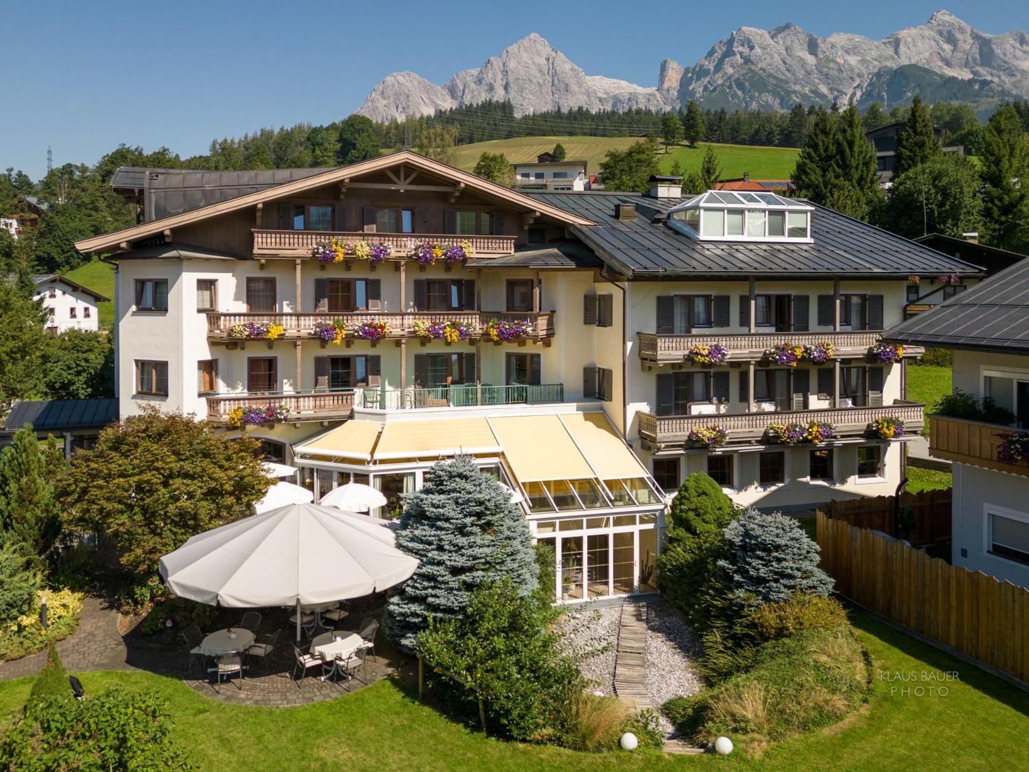 Hotel Edelweiss Maria Alm am Steinernen Meer Exterior photo